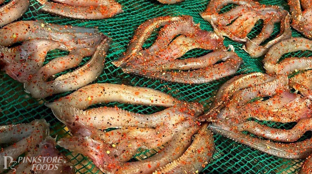 Khô cá lóc xẻ 3 nắng tẩm ướp muối tiêu ớt mặn dịu, vừa ăn